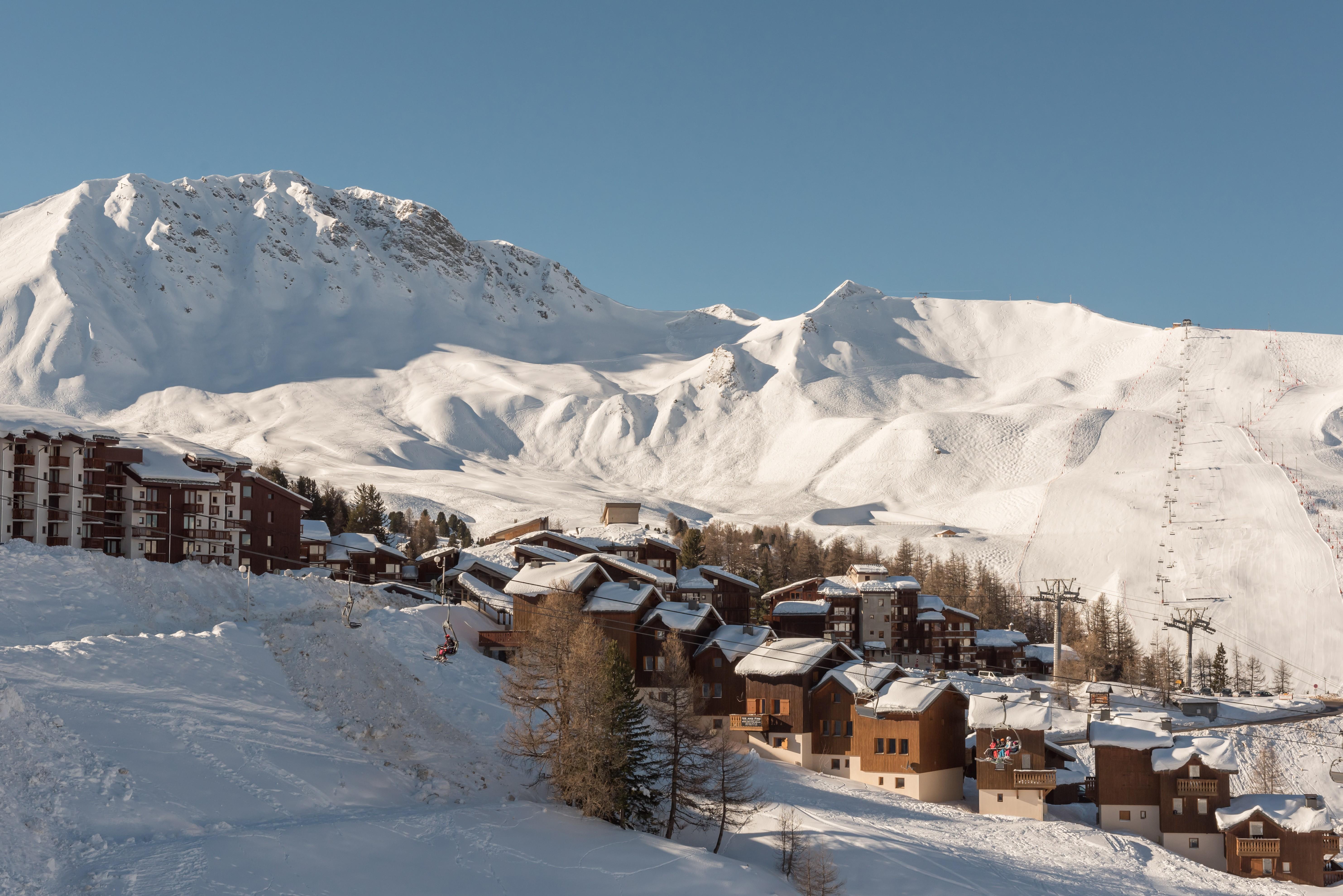 Residence Pierre & Vacances Le Mont Soleil ラ・プラーニュ エクステリア 写真