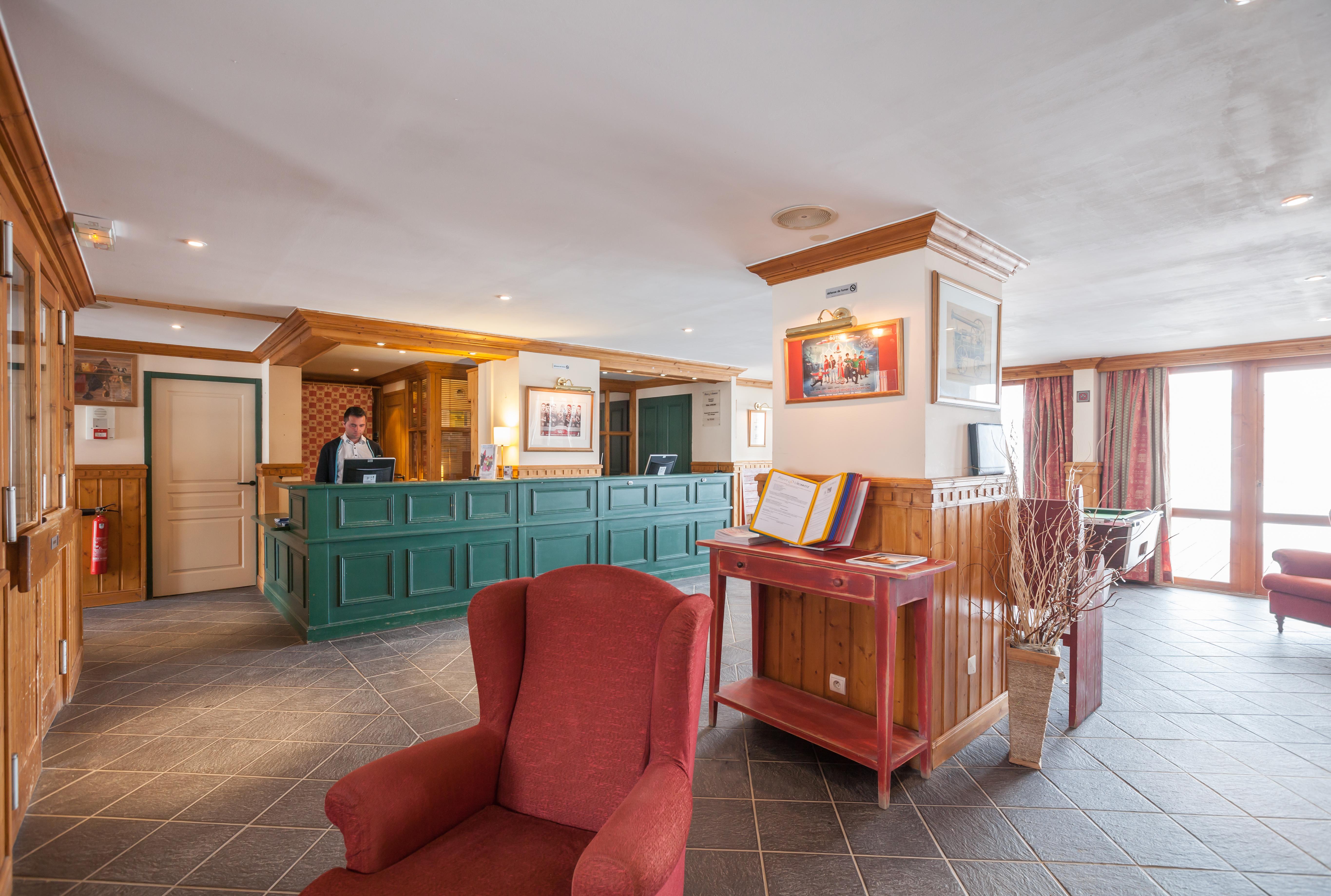 Residence Pierre & Vacances Le Mont Soleil ラ・プラーニュ エクステリア 写真